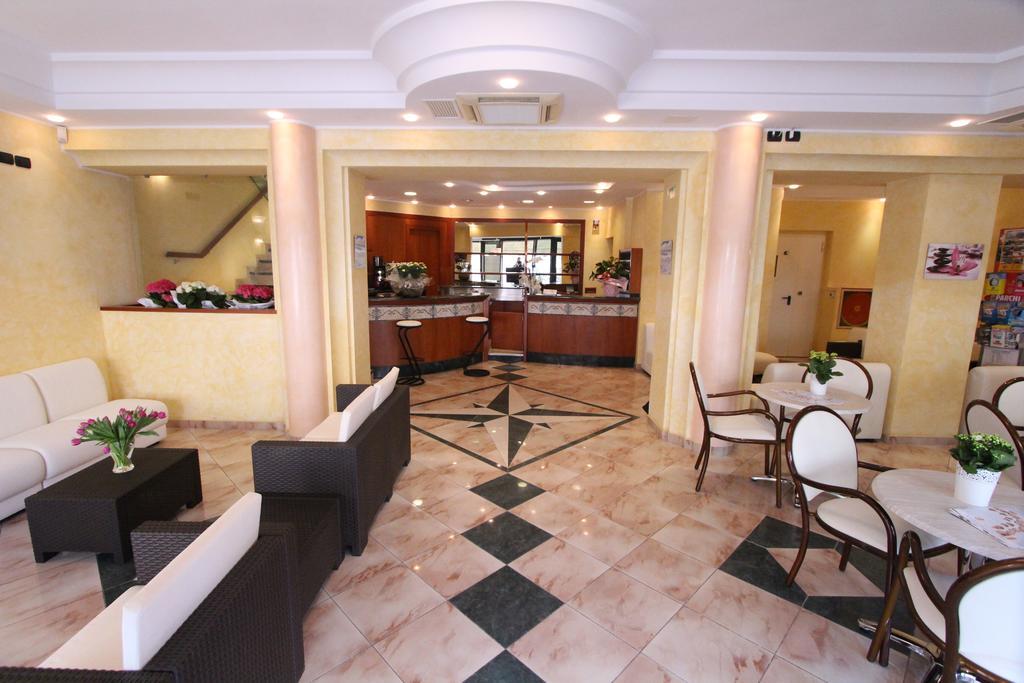 Hotel Misano Misano Adriatico Eksteriør billede