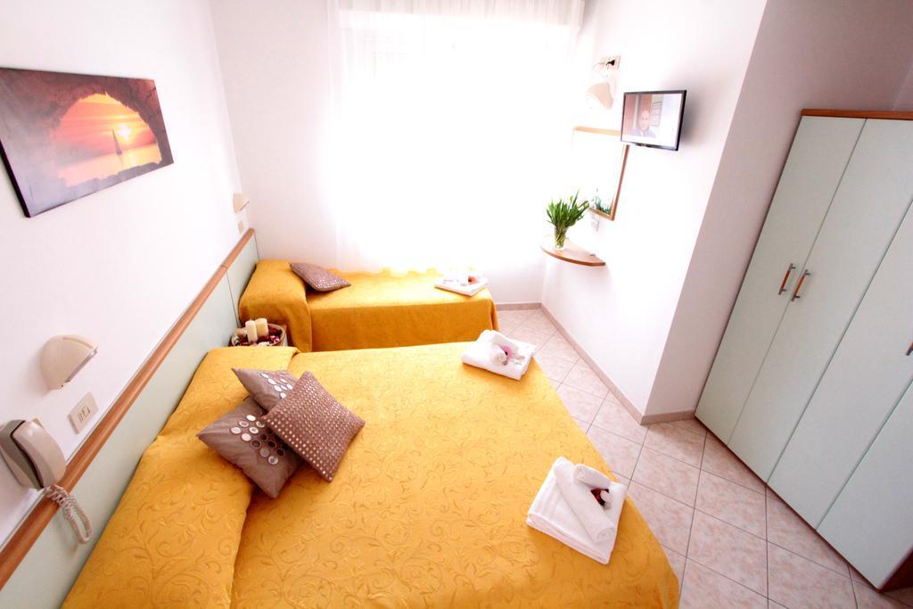 Hotel Misano Misano Adriatico Eksteriør billede