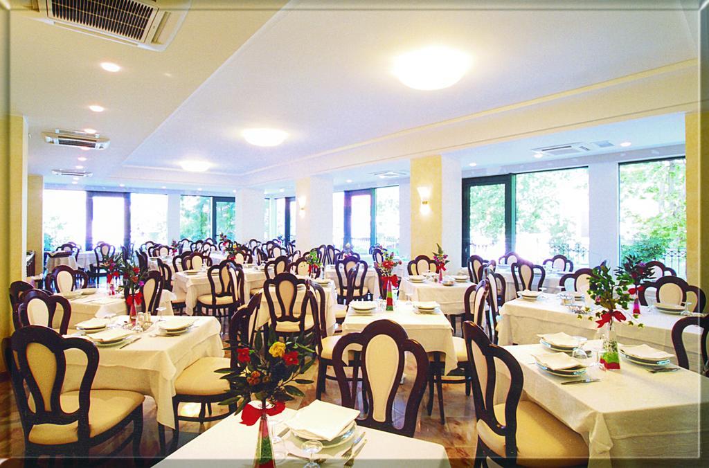 Hotel Misano Misano Adriatico Eksteriør billede